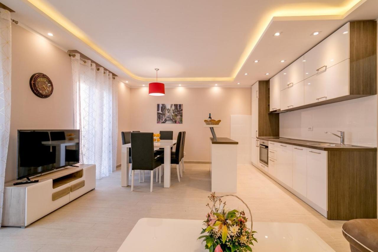 Apartmani Matej كوتور المظهر الخارجي الصورة