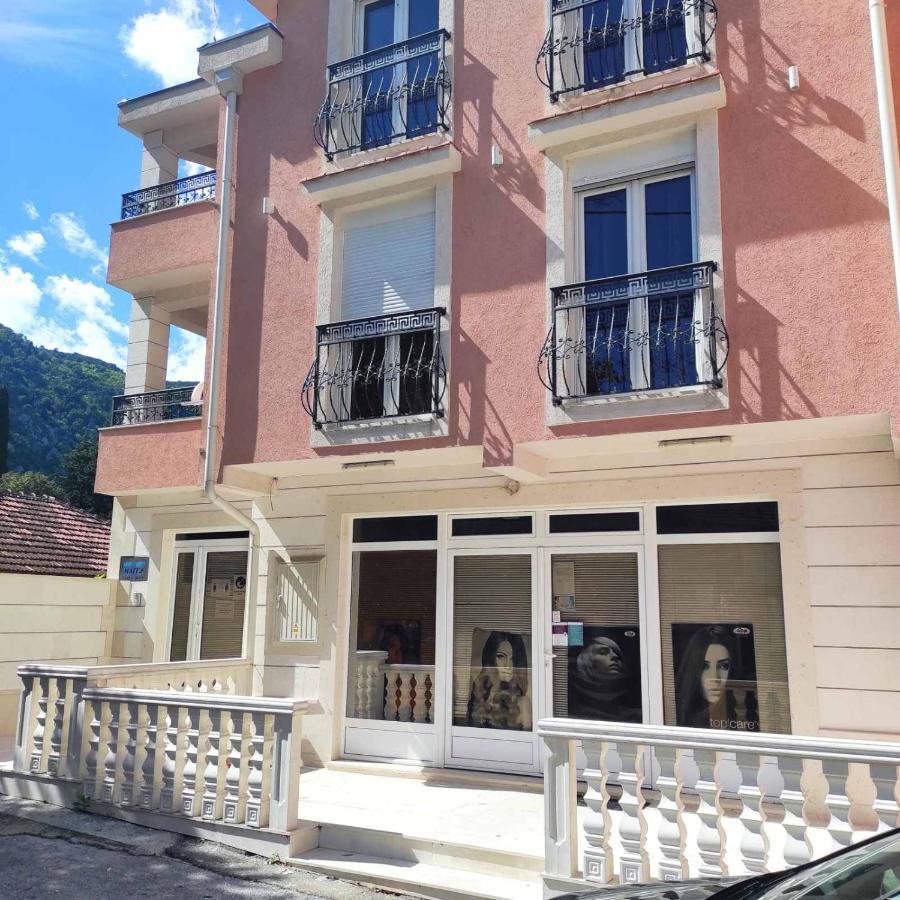 Apartmani Matej كوتور المظهر الخارجي الصورة
