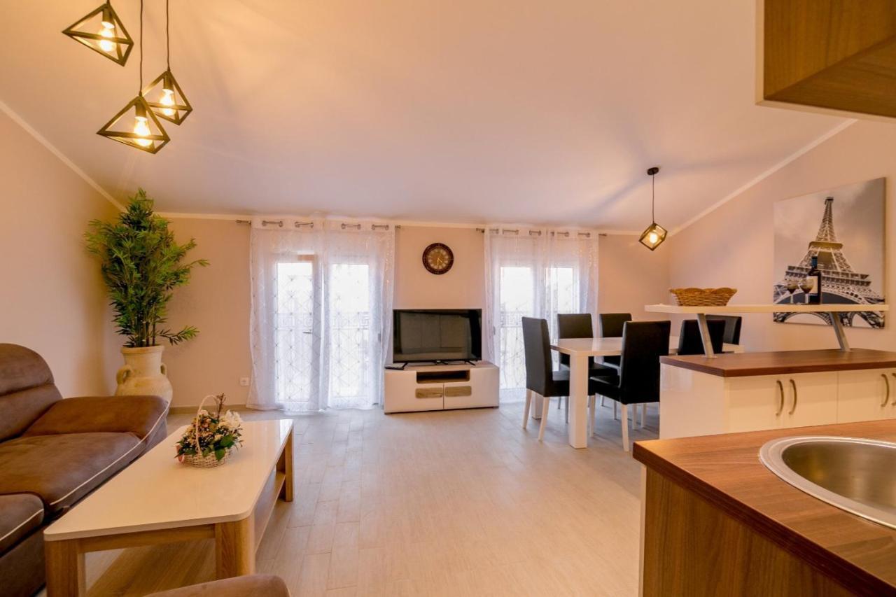 Apartmani Matej كوتور المظهر الخارجي الصورة