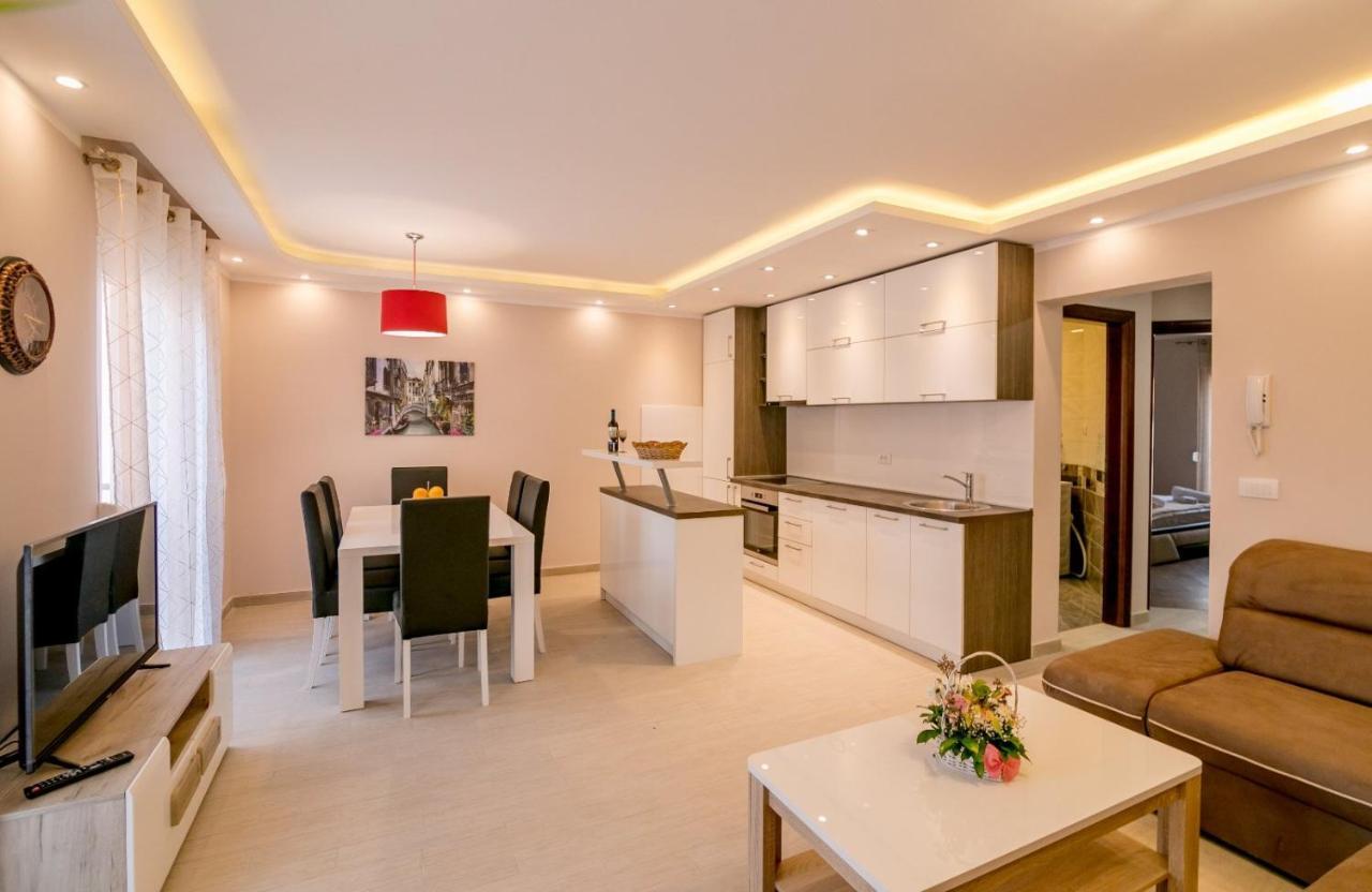 Apartmani Matej كوتور المظهر الخارجي الصورة