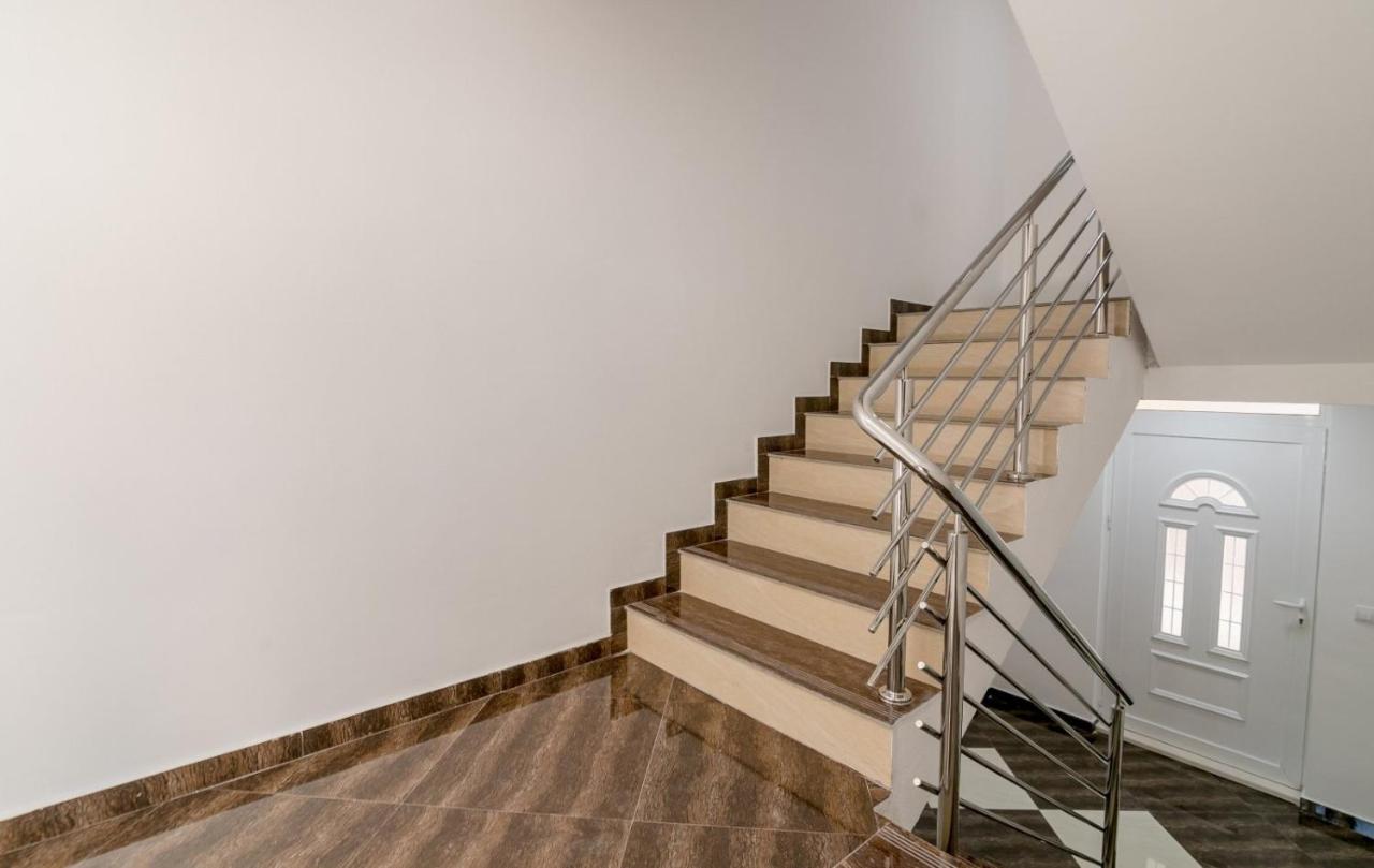 Apartmani Matej كوتور المظهر الخارجي الصورة